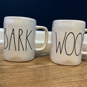 Rae Dunn mugs